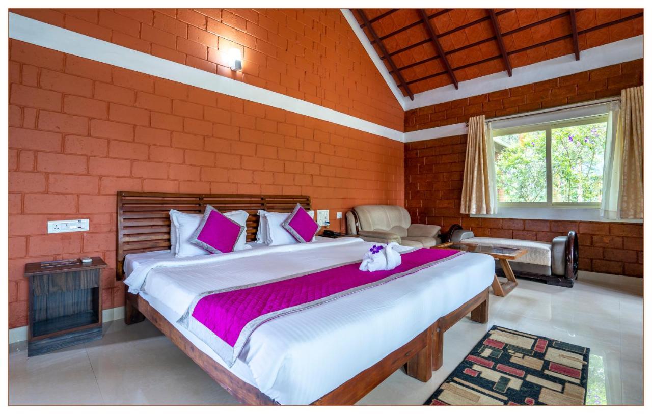 Coffee Grove Resort Chikmagalūr Exterior foto