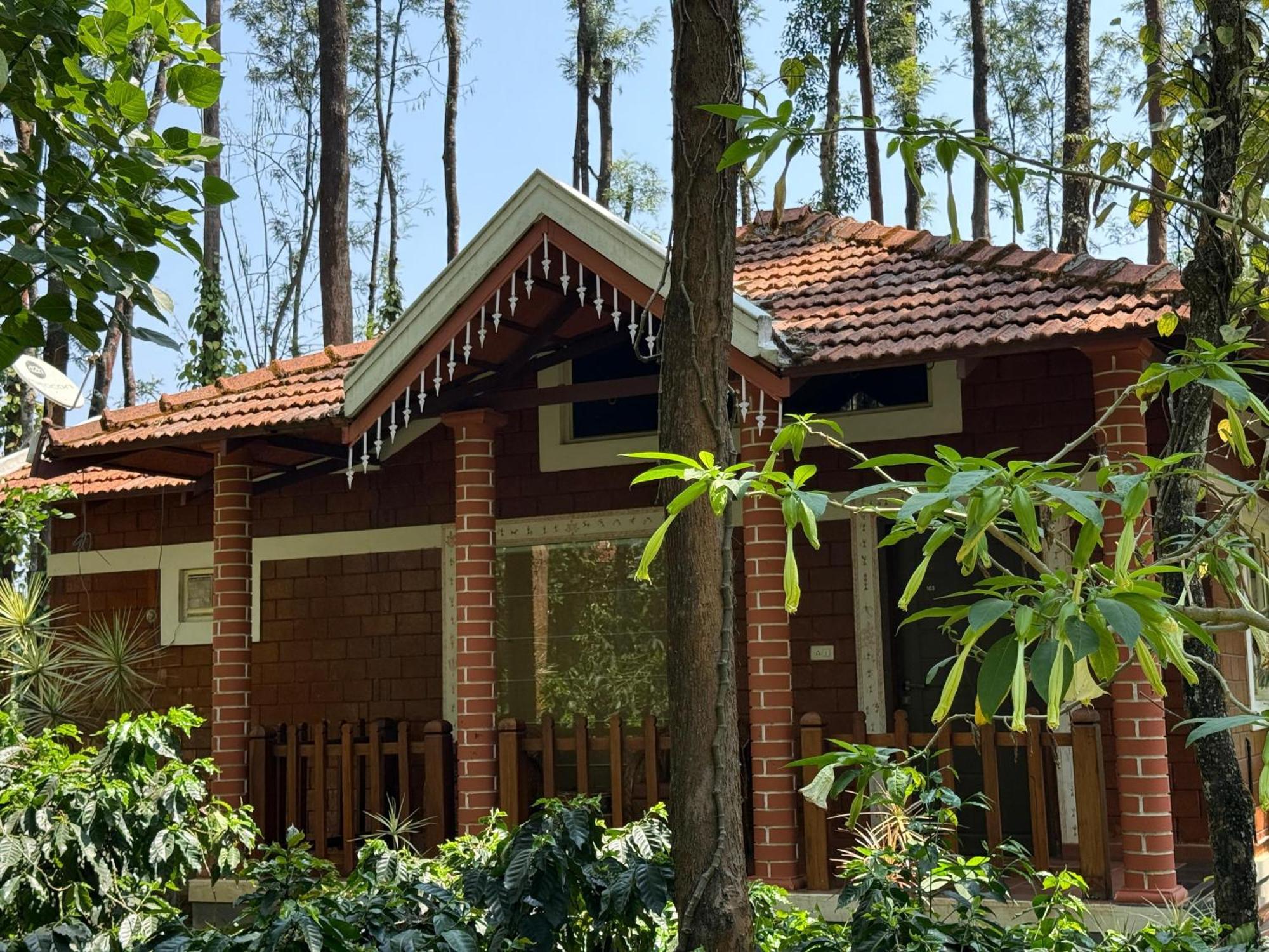 Coffee Grove Resort Chikmagalūr Exterior foto